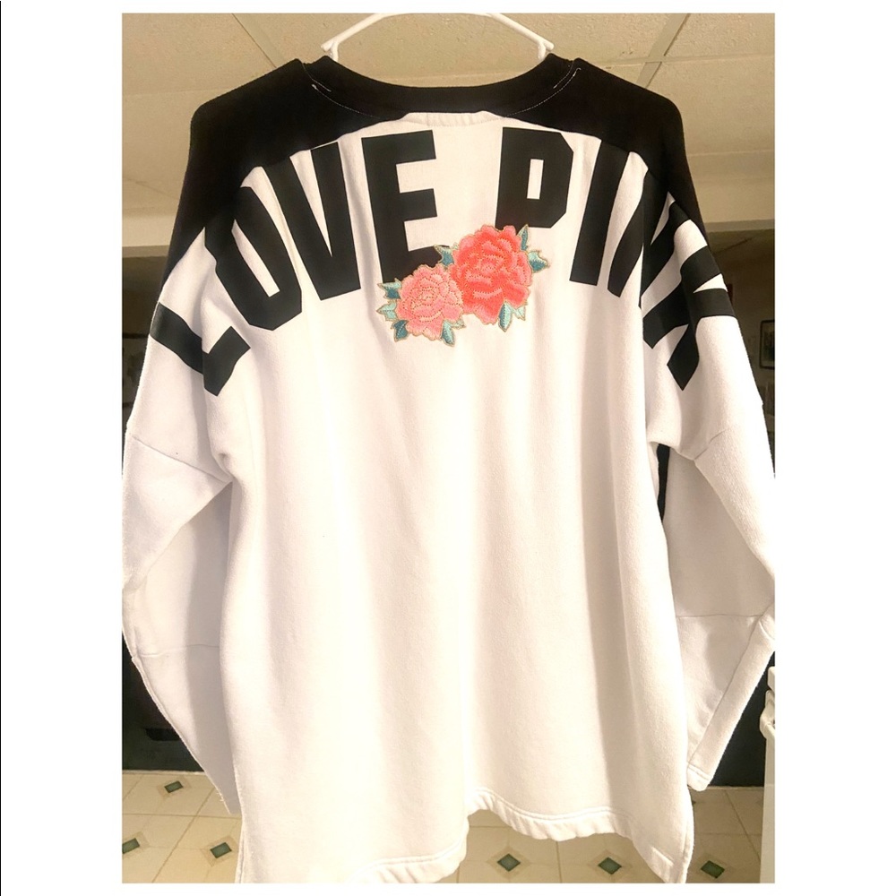PINK Victoria’s Secret sweatshirt size large